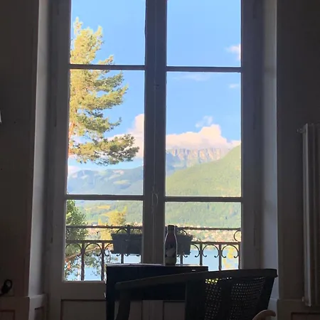 Lakefront Duplex Apartamento Annecy